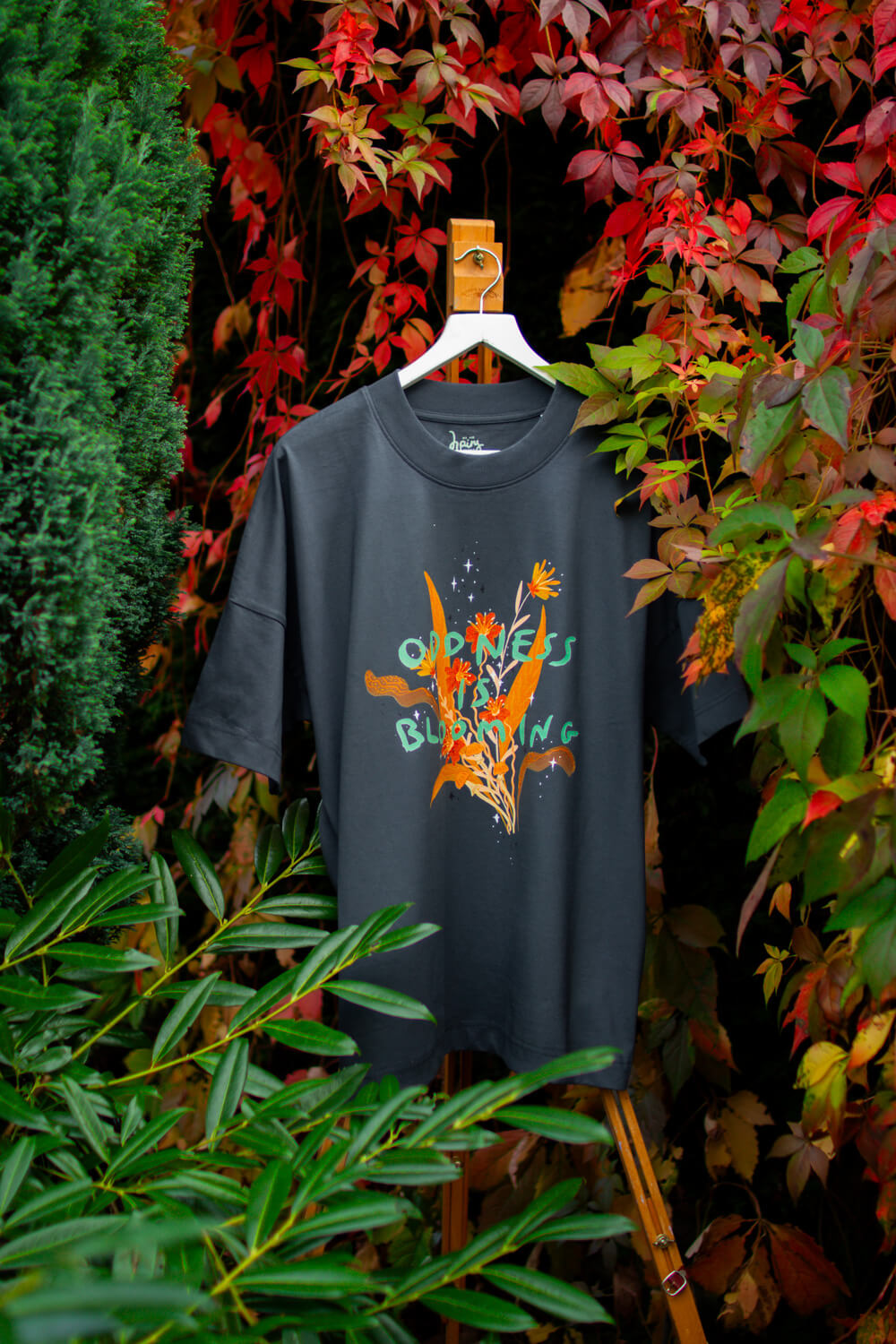 Oddness is blooming, oversized collaboration T-shirt with Ode to Them